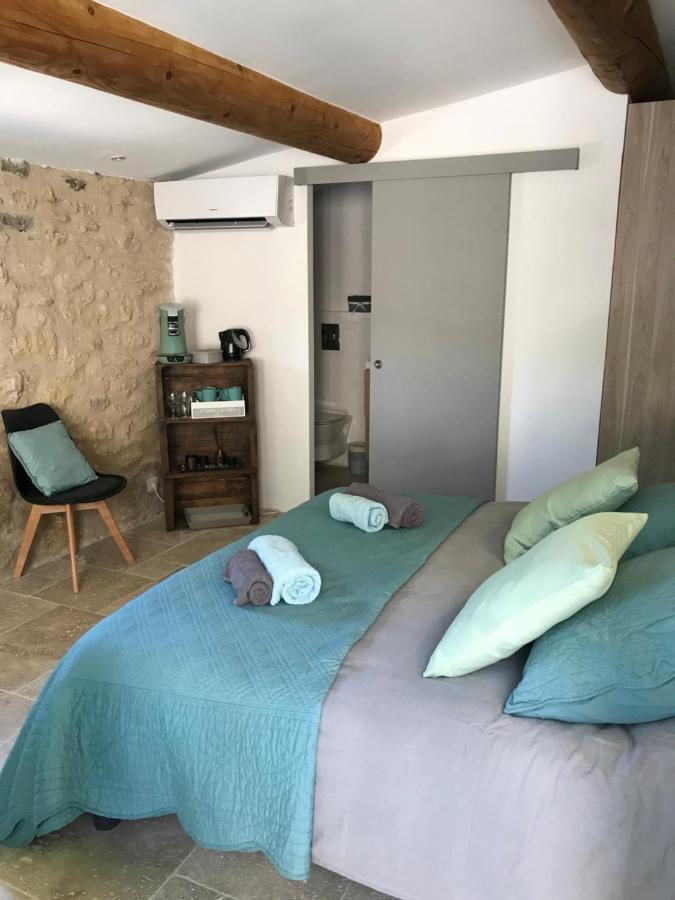 Bastide Bellugue à La Ferme à 3 Minutes De Lourmarin Bed & Breakfast *